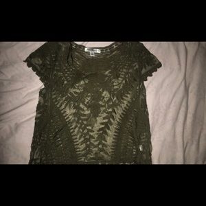 Laced crop top shirt😍